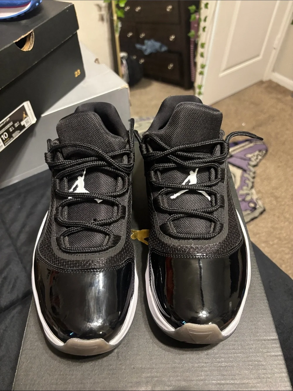 Jordan 11 Low Basketball Sneakers - Black & White